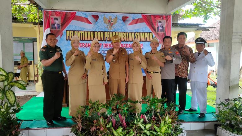 Pelantikan Dan Pengambilan Sumpah Perangkat Desa Baru Desa Babadan Lor Tahun 2022